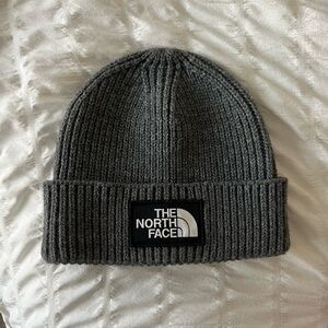 Women’s North Face Beanie Gray